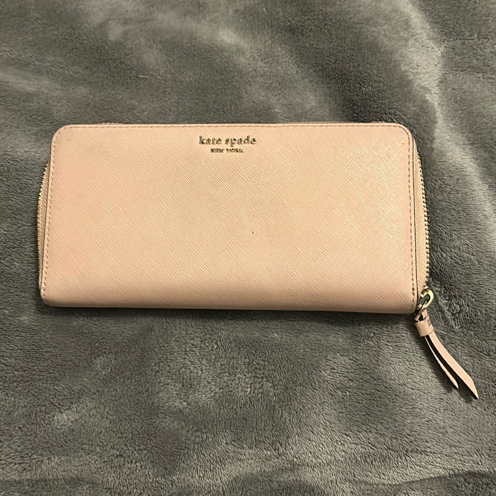 Large Kate Spade Wallet